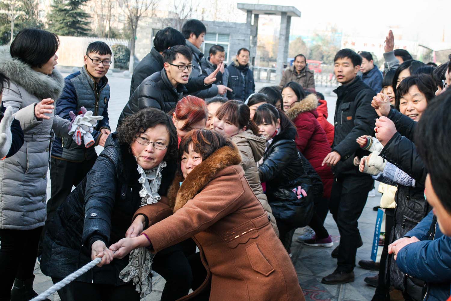 淮阳羲城中学隆重举行体育节暨第四届教职工运动会