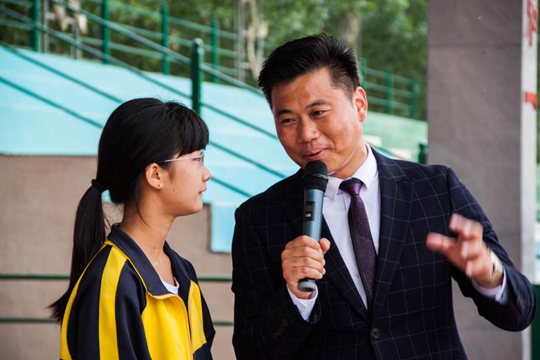 《感恩励志、少年崛起》演讲