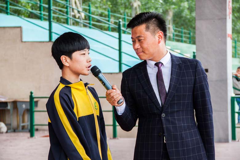《感恩励志、少年崛起》演讲