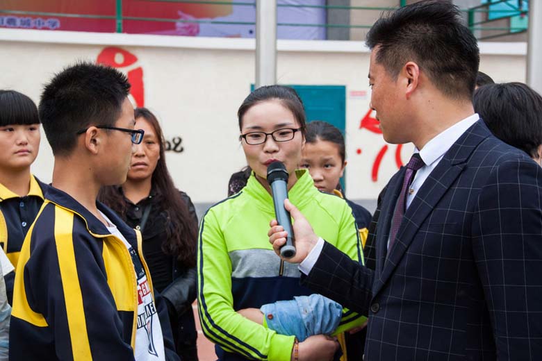 《感恩励志、少年崛起》演讲