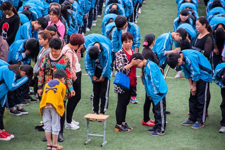 《感恩励志、少年崛起》演讲