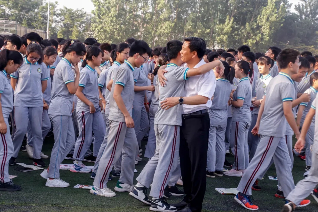 挑战中考极限，行动成就未来