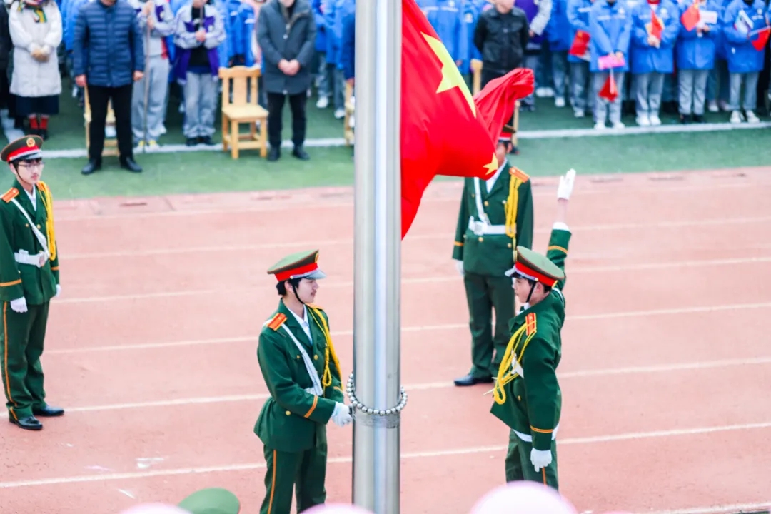 羲城中学阳光体育节成功举行