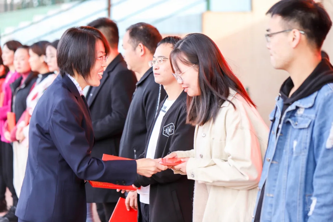 淮阳羲城中学举行2020-2021学年度第一次质量监测总结大会