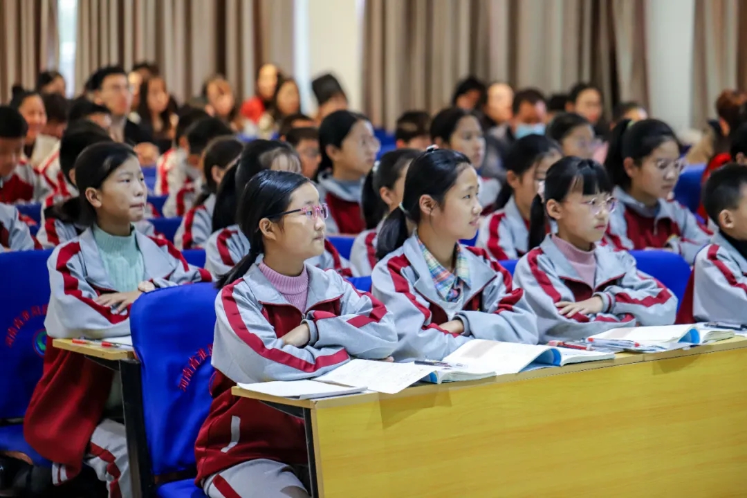 周口市淮阳区2020年秋季数学学科教学观摩研讨会于羲城中学成功举行
